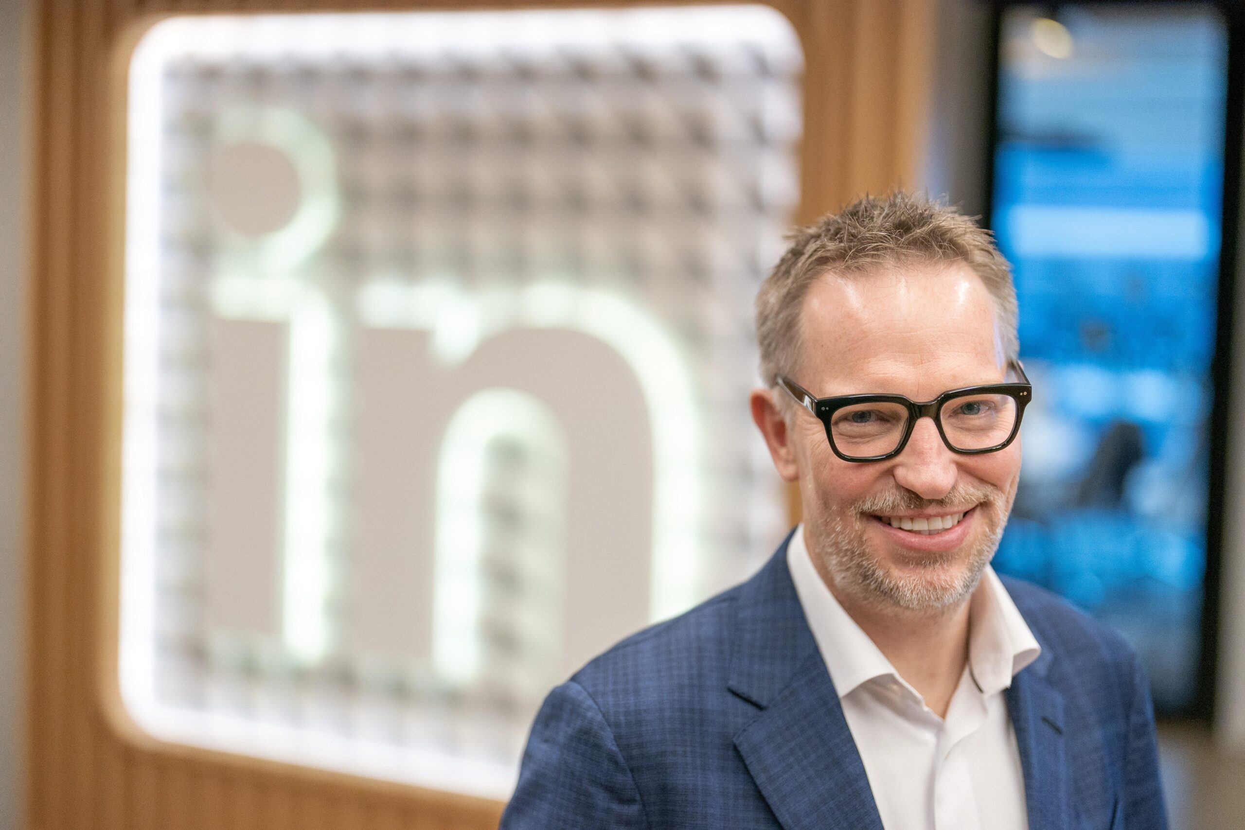 LinkedIn is quietly moving into the AI training business