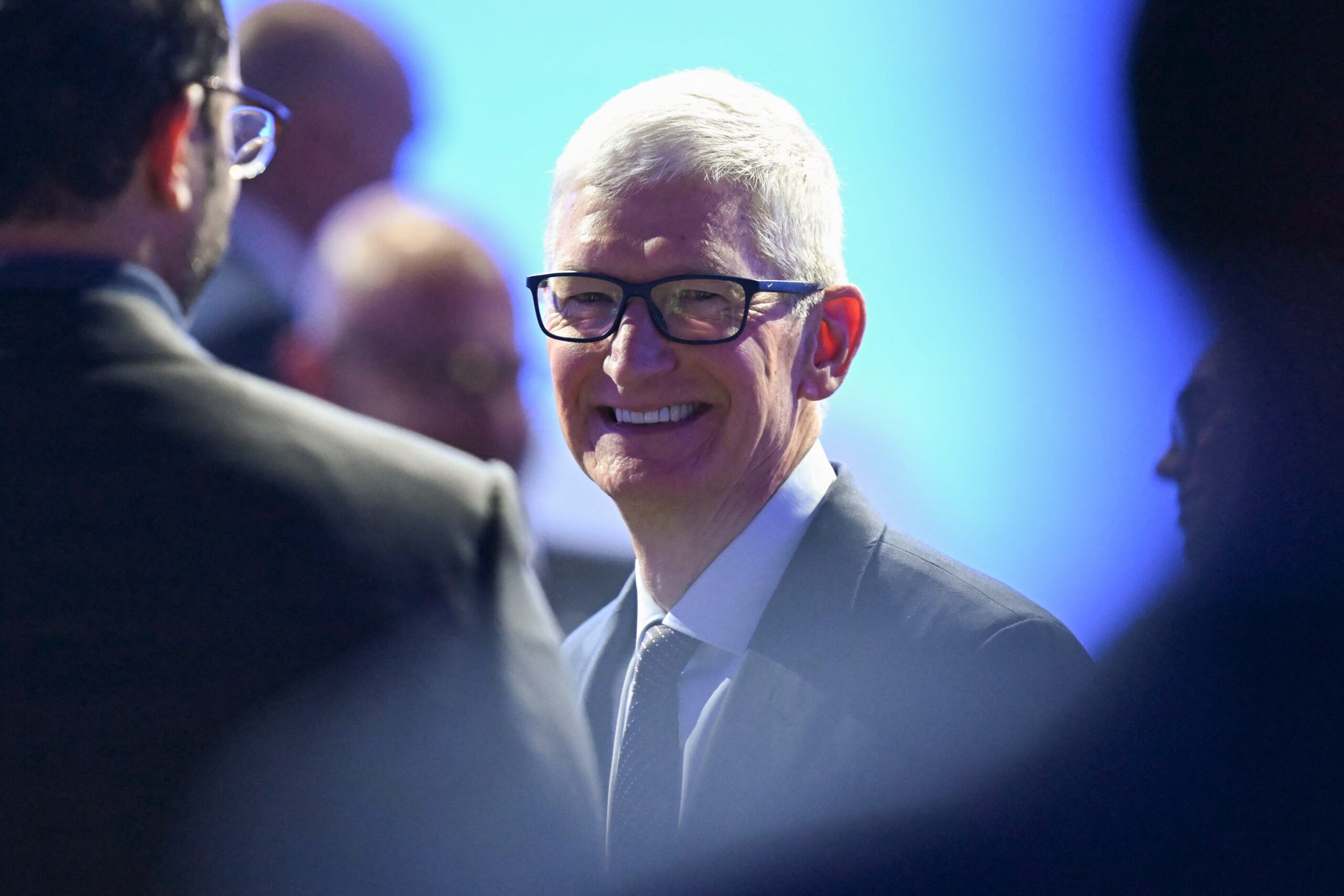 Read Tim Cook's farewell letter reflecting on his time at Apple