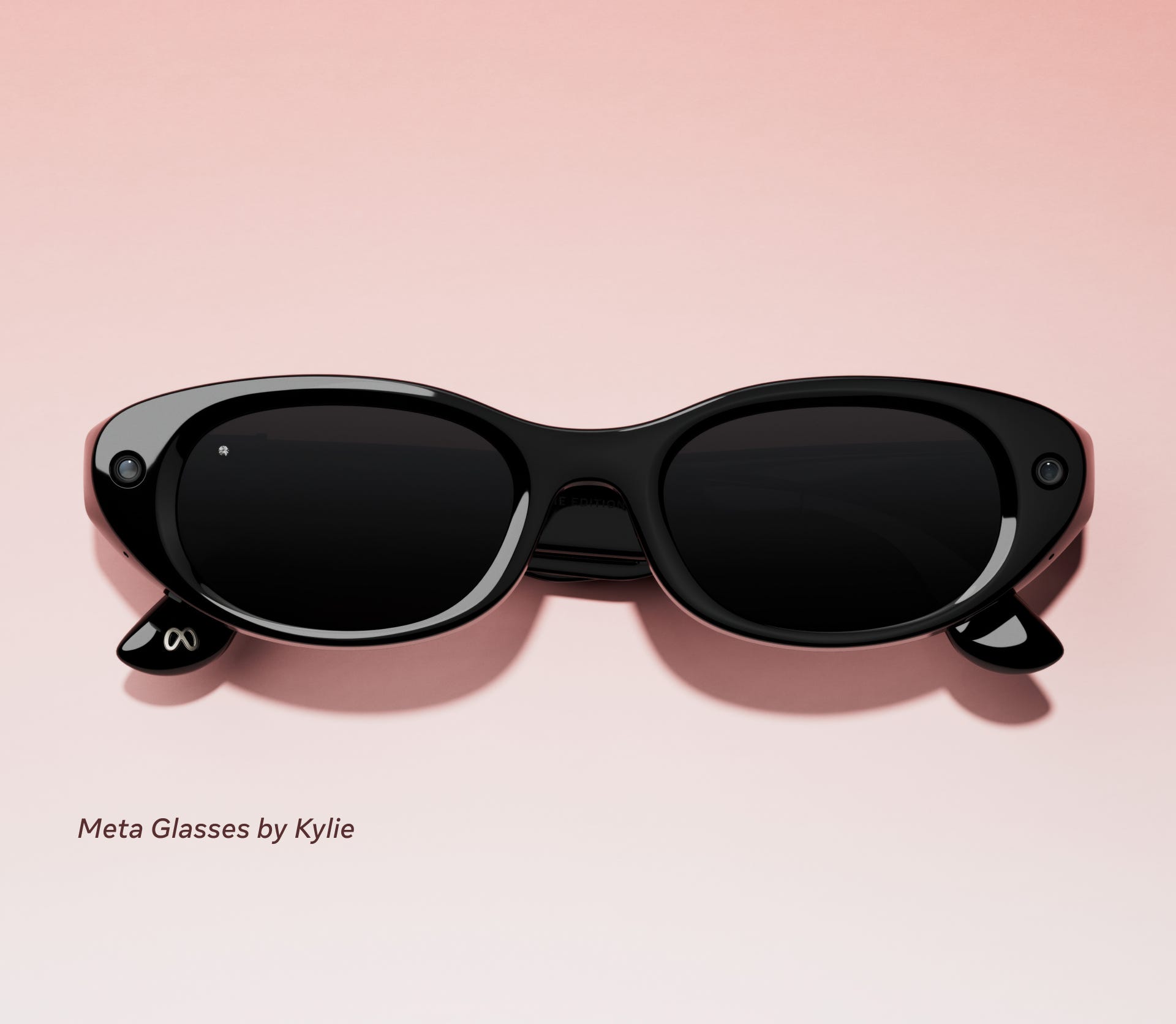 Mark Zuckerberg says Meta's new AI glasses must balance fashion with function for people to wear them
